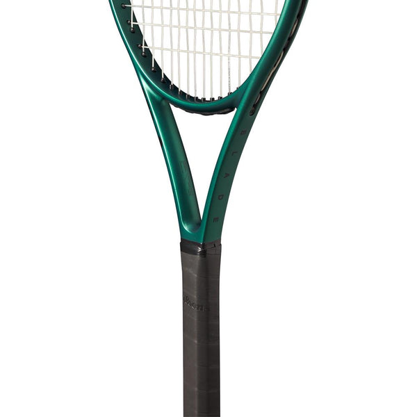 Wilson Blade V9 Junior – Merchant of Tennis – Canada's Experts