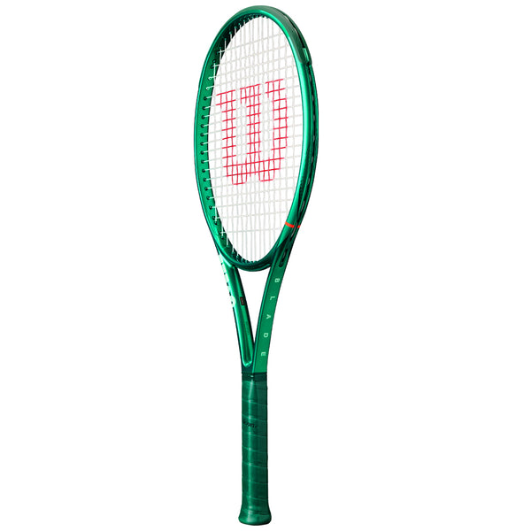 Wilson Blade 100 v10 – Merchant of Tennis – Canada's Experts