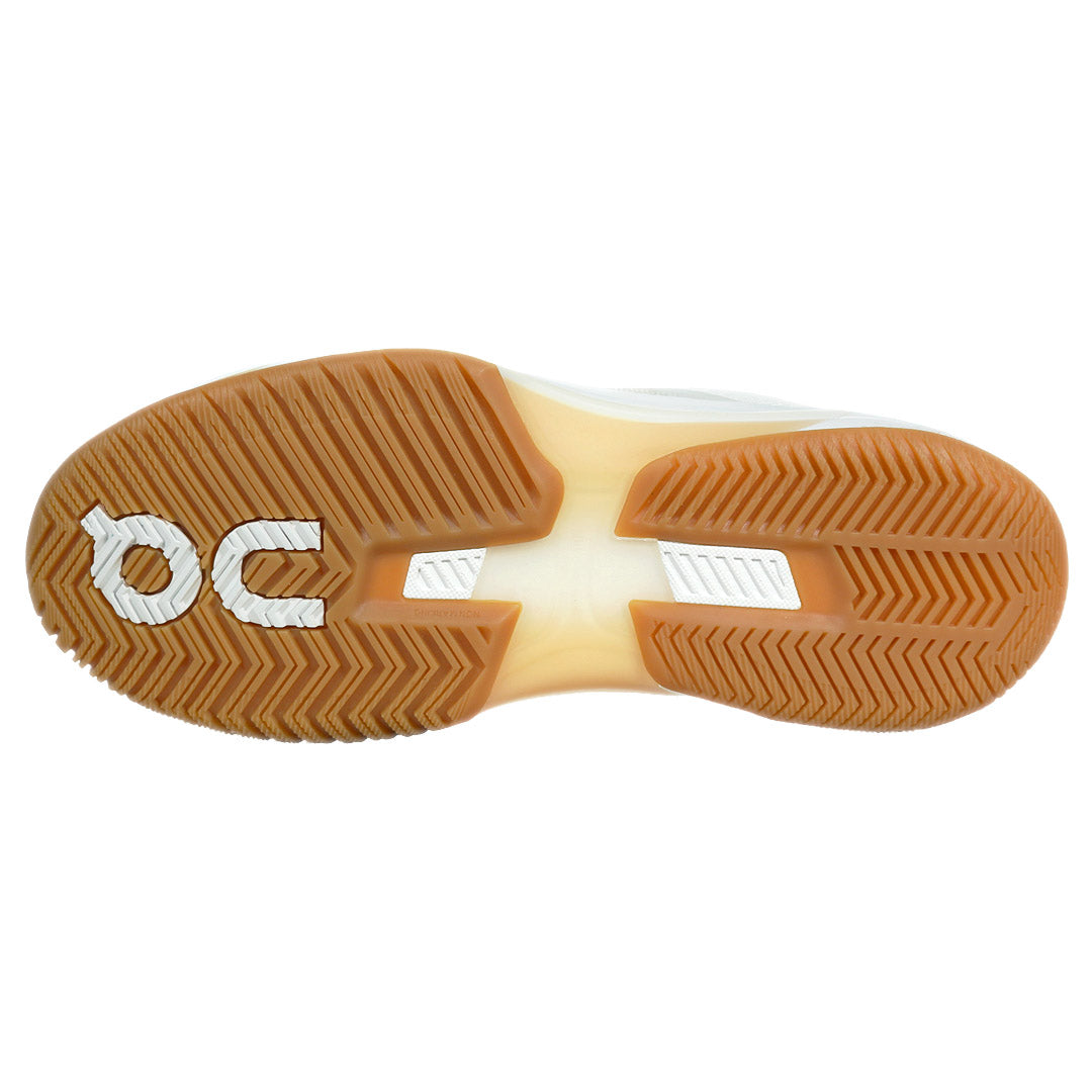 On Women's THE ROGER Pro Fire - Ivory/Sand