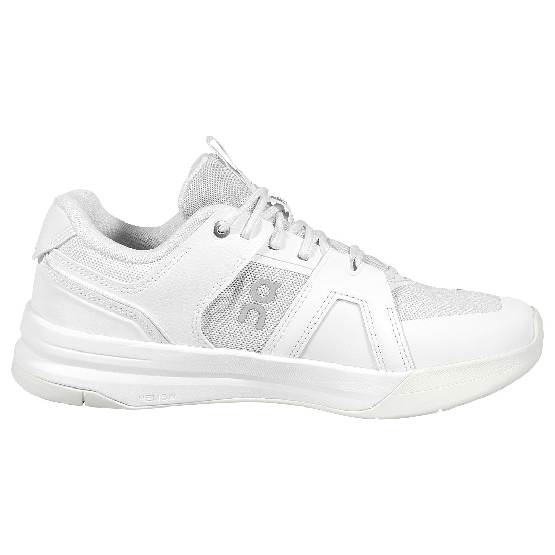On Women's THE ROGER Clubhouse Pro 2 - White/Ivory