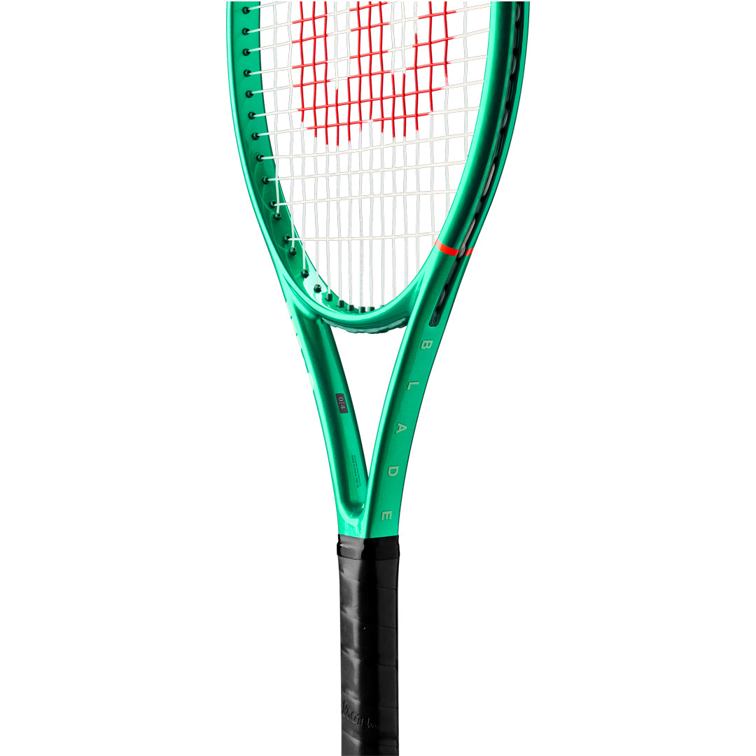 Wilson Blade Junior v10 26"